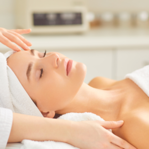 外泌體奢華臉部護理 (90分鐘)